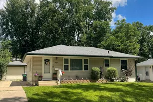 3929 5th St NW, Rochester, MN 55901 - Photo 2