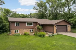 5139 Woodhill Rd, Minnetonka, MN 55345 - Photo 1