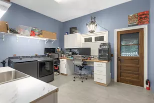 5139 Woodhill Rd, Minnetonka, MN 55345 - Photo 20