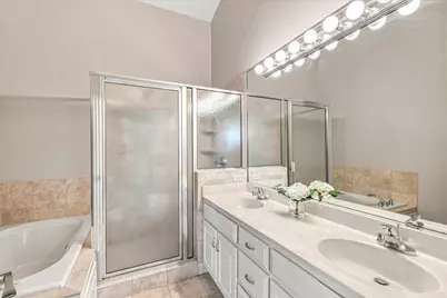 10970 Kiawah Drive, Eden Prairie, MN 55344 - Photo 22