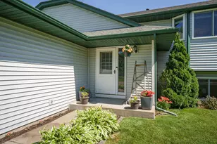 10718 58th St NE, Albertville, MN 55301 - Photo 12