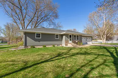 818 Lincoln Avenue, Gaylord, MN 55334 - Photo 4