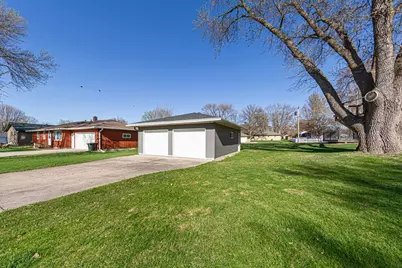 818 Lincoln Avenue, Gaylord, MN 55334 - Photo 42