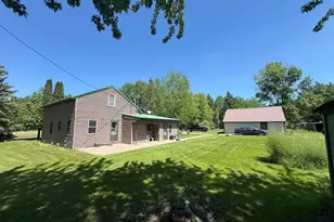 28892 Malcolm Rd NW, Grygla, MN 56727 - Photo 2
