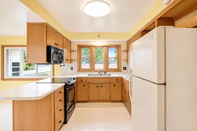 2011 6th Avenue SE, Austin, MN 55912 - Photo 16