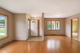 2011 6th Ave SE, Austin, MN 55912 - Photo 8