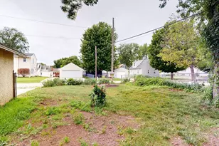 1403 3rd St NE, Rochester, MN 55906 - Photo 16