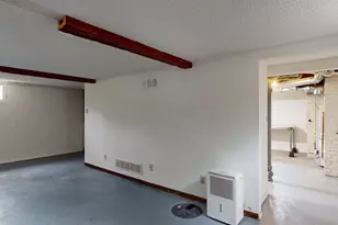 1403 3rd St NE, Rochester, MN 55906 - Photo 22