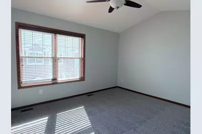 17127 72nd Avenue N #4503, Maple Grove, MN 55311 - Photo 8