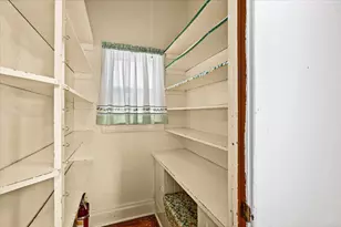 2424 W 7th St, Duluth, MN 55806 - Photo 4