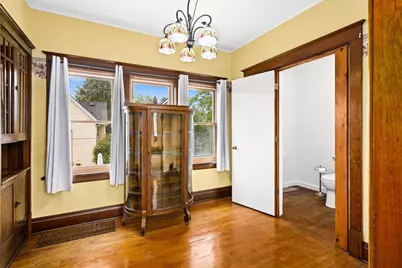 2424 W 7th Street, Duluth, MN 55806 - Photo 2