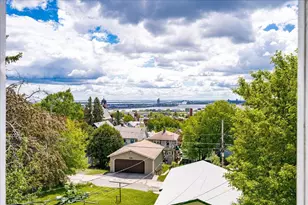 2424 W 7th St, Duluth, MN 55806 - Photo 24
