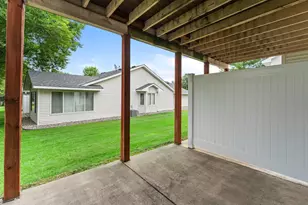 8712 Norway St NW, Coon Rapids, MN 55433 - Photo 36