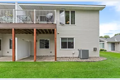 8712 Norway Street NW, Coon Rapids, MN 55433 - Photo 38