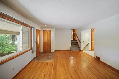 8378 Groveland Road, Mounds View, MN 55112 - Photo 4