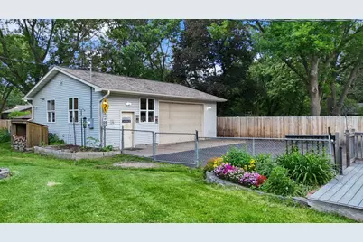 8378 Groveland Road, Mounds View, MN 55112 - Photo 6