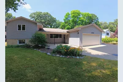 8378 Groveland Road, Mounds View, MN 55112 - Photo 1