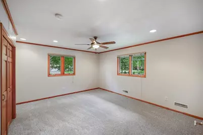8378 Groveland Road, Mounds View, MN 55112 - Photo 12