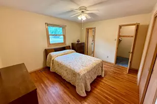 601 S 10th St, Olivia, MN 56277 - Photo 4