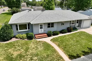 601 S 10th St, Olivia, MN 56277 - Photo 1