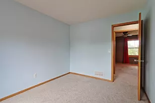 912 Moonlight Dr, Woodbury, MN 55125 - Photo 24