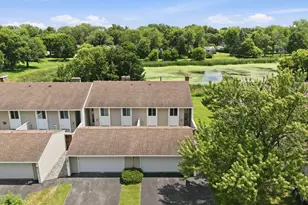 10402 Yorktown Ln N, Maple Grove, MN 55369 - Photo 18
