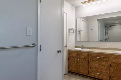 802 Center Street, North Mankato, MN 56003 - Photo 16