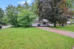 1708 Lydia Ave W, Roseville, MN 55113 - Photo 4
