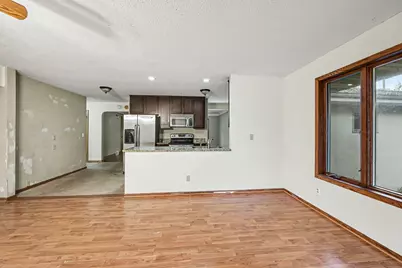 1708 Lydia Avenue W, Roseville, MN 55113 - Photo 16