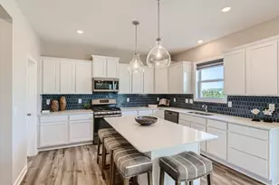 257 6th St NW, Delano, MN 55328 - Photo 2