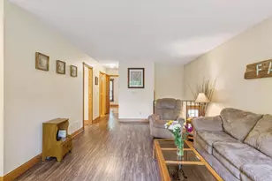 220 Edgewood Ave, Stillwater, MN 55082 - Photo 6