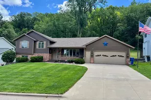 1570 48th Ave, Winona, MN 55987 - Photo 2
