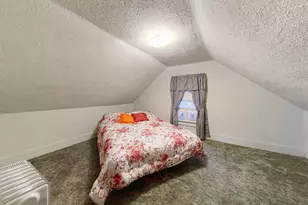 533 9th St NW, Faribault, MN 55021 - Photo 8