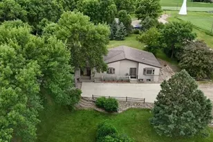 275 E High St, Vesta, MN 56292 - Photo 4