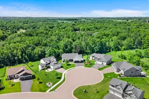 9758 Jordan Ct NE, Hanover, MN 55341 - Photo 4