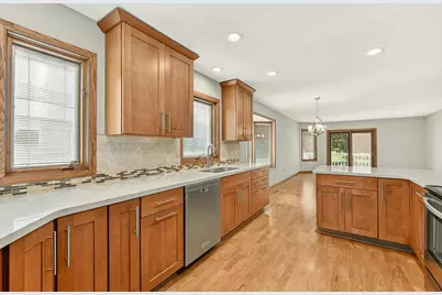 4862 Tee Court SW, Rochester, MN 55902 - Photo 8