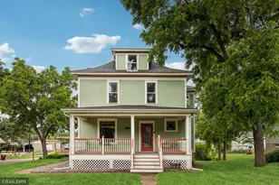 701 Hoffman St W, Cannon Falls, MN 55009 - Photo 2