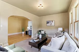 81 Manitoba Ave, Saint Paul, MN 55117 - Photo 2