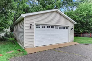 81 Manitoba Ave, Saint Paul, MN 55117 - Photo 14