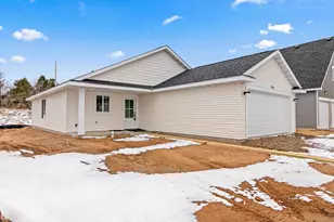 31706 Madison Rd, Lindstrom, MN 55045 - Photo 4