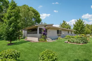 701 Hackerson Ct, Northfield, MN 55057 - Photo 2