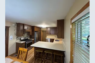 311 Sophia Avenue, Hamburg, MN 55339 - Photo 2