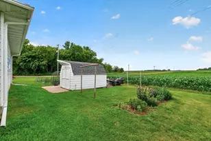 311 Sophia Ave, Hamburg, MN 55339 - Photo 54