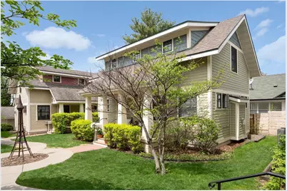 818 Main Street NE, Minneapolis, MN 55413 - Photo 2