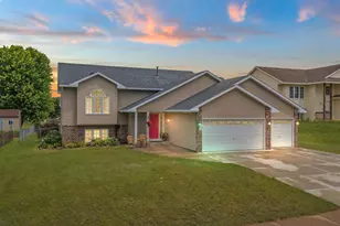 845 Plum Tree Ln, Somerset, WI 54025 - Photo 1