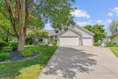 9832 Rosemill Circle N, Champlin, MN 55316 - Photo 2