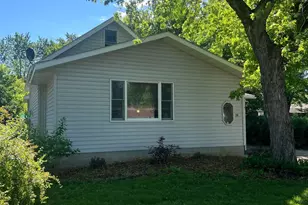 514 Swift Ave N, Litchfield, MN 55355 - Photo 2