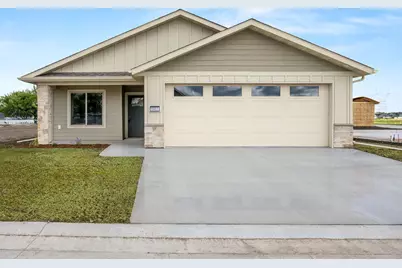 6463 Brekke Way S, Fargo, ND 58104 - Photo 1