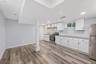 736 Plum St, Saint Paul, MN 55106 - Photo 38