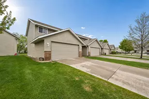9154 Goodrich Dr, Monticello, MN 55362 - Photo 2